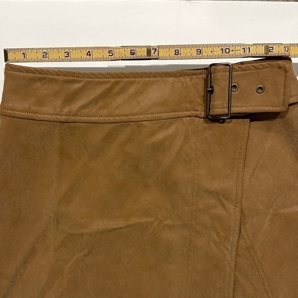Free People Ari Wrap Camel brown/ tanfaux suede mini skirt size 2 - Picture 5 of 9